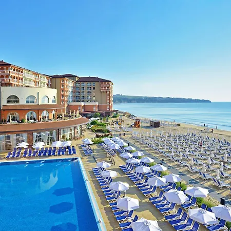 Sol Luna Bay 4*