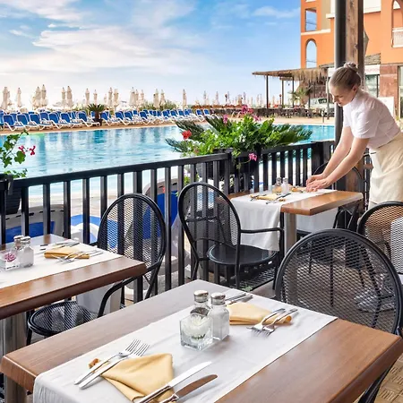 Sol Luna Bay 4* Obzor