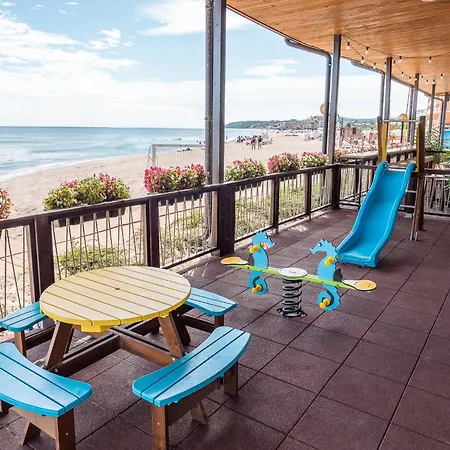 Sol Luna Bay 4*